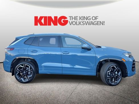 New 2026 Volkswagen Tiguan SEL R-Line image 2