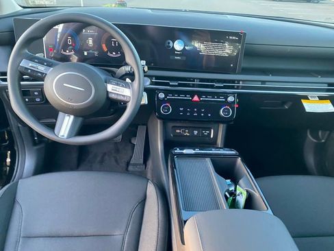 New 2026 Hyundai Tucson Blue SE image 30