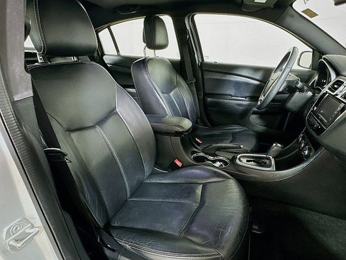 Used 2012 Chrysler 200 Limited w/ Sun/Sound Group FWD image 28