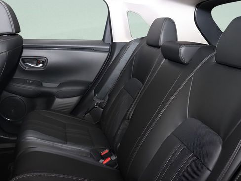 New 2026 Honda HR-V EX-L image 12