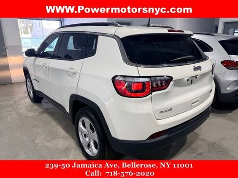 Used 2020 Jeep Compass Latitude AWD/4WD image 3