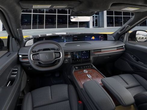 New 2025 Lincoln Navigator L Black Label image 9
