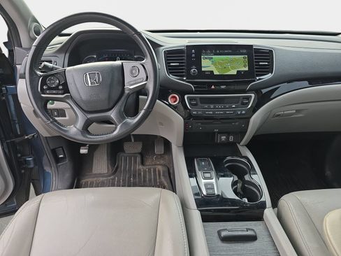 Used 2019 Honda Pilot Touring image 10