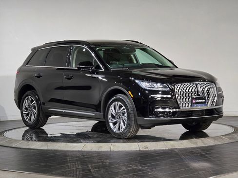 New 2026 Lincoln Corsair Premiere image 2