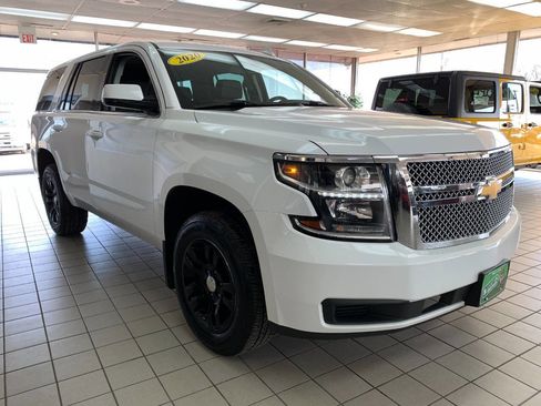 Used 2020 Chevrolet Tahoe 4WD image 3