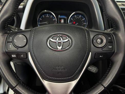 Used 2016 Toyota RAV4 Limited AWD/4WD image 15