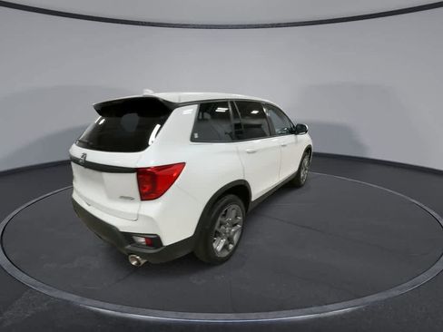 Used 2023 Honda Passport EX-L image 8