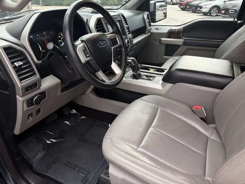 Used 2018 Ford F150 Lariat w/ Equipment Group 502A Luxury RWD image 22