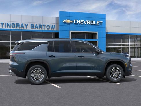 New 2026 Chevrolet Traverse LT w/ Driver Confidence Package FWD image 5