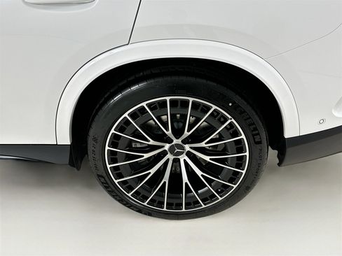 New 2026 Mercedes-Benz GLC 43 AMG 4MATIC image 34