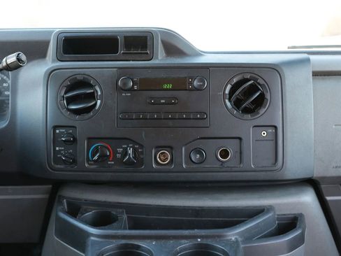 Used 2012 Ford E-350 and Econoline 350 XL image 33
