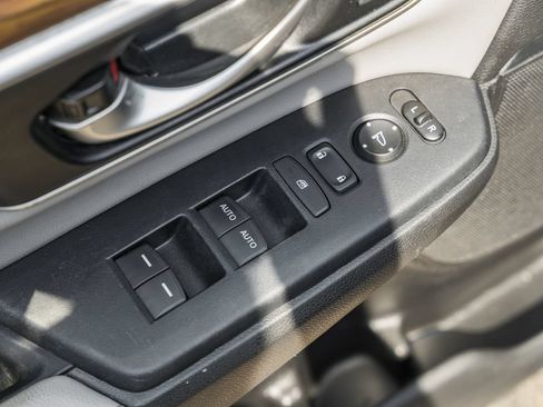 Used 2018 Honda CR-V EX-L image 37