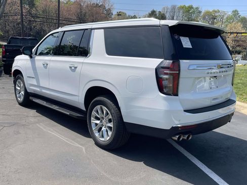 Used 2023 Chevrolet Suburban Premier image 7