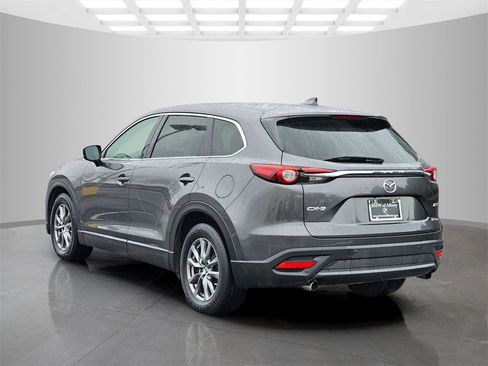 Used 2019 MAZDA CX-9 Touring w/ Touring Premium Package image 4