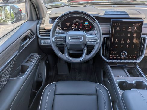 New 2026 GMC Acadia Denali image 14