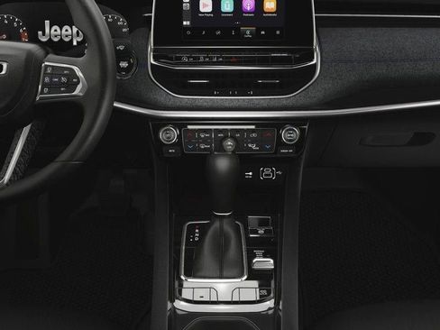 New 2025 Jeep Compass Latitude w/ Sun & Sound Group image 25