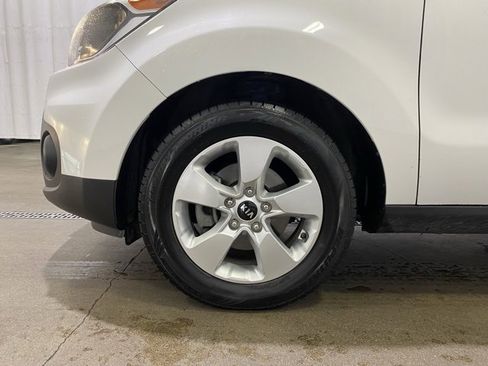 Used 2018 Kia Soul image 22