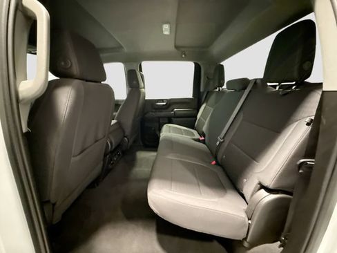 Used 2023 Chevrolet Silverado 3500 LT w/ Convenience Package image 21