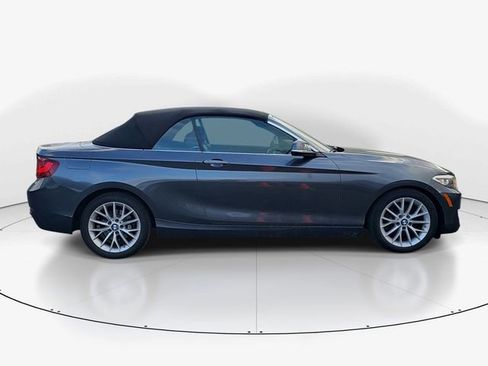 Used 2016 BMW 228i xDrive Convertible image 2