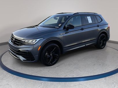 Used 2024 Volkswagen Tiguan SE R-Line