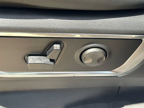 New 2026 RAM 1500 Laramie w/ Night Edition AWD/4WD image 21