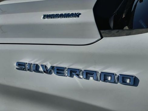 New 2026 Chevrolet Silverado 1500 LT image 9