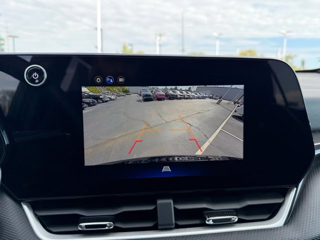 Used 2026 Chevrolet Equinox LT AWD/4WD image 36