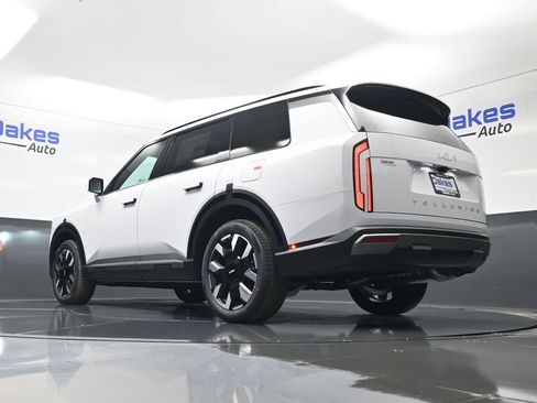 New 2027 Kia Telluride S w/ Towing Package FWD image 46