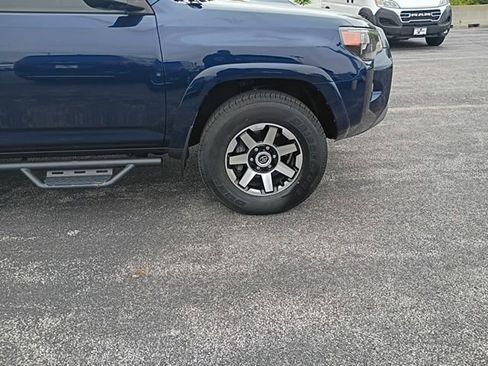 Used 2024 Toyota 4Runner TRD Off-Road Premium w/ Off Road Premium Plus Package AWD/4WD image 13