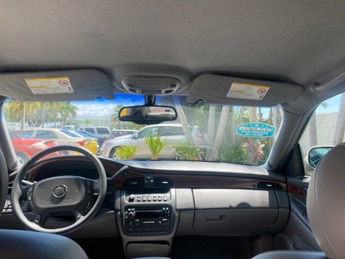 Used 2005 Cadillac De Ville image 73