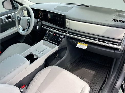 New 2026 Hyundai Santa Fe SE image 17