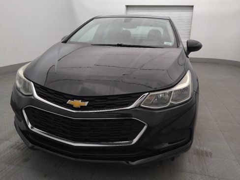 Used 2017 Chevrolet Cruze LS FWD image 15