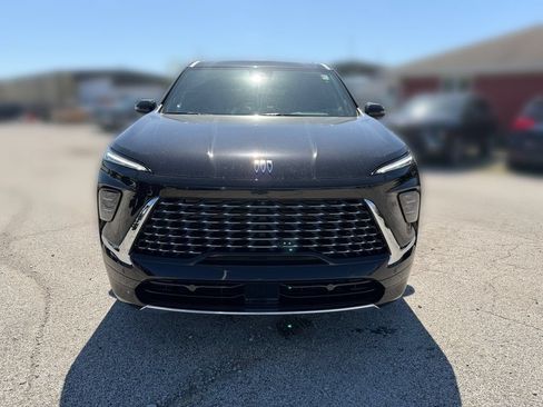 New 2026 Buick Enclave Avenir w/ Super Cruise Package FWD image 12
