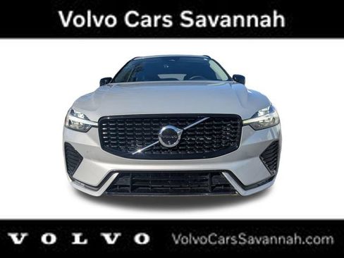Certified 2024 Volvo XC60 B5 Plus w/ Protection Package Premier image 11
