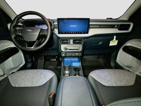 New 2026 Ford Maverick XLT AWD/4WD image 8