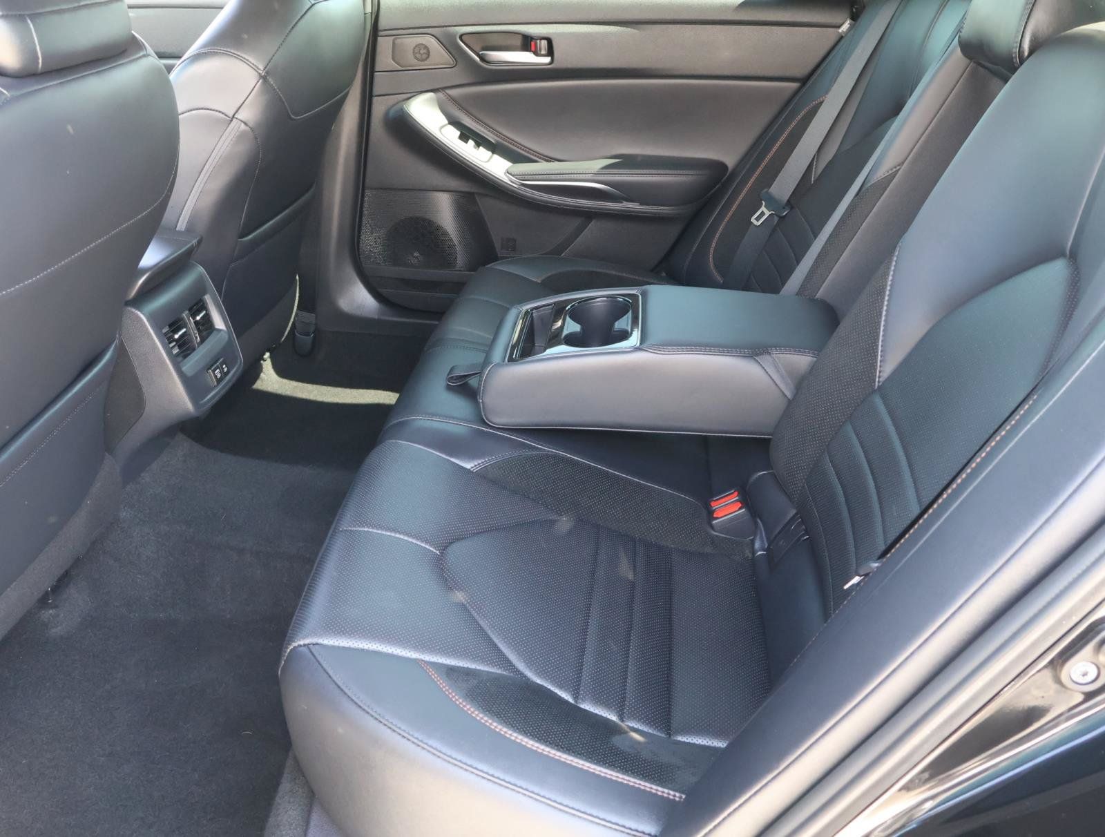 Used 2021 Toyota Avalon XSE FWD image 20