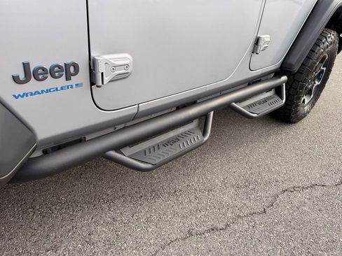 Used 2023 Jeep Wrangler Rubicon w/ Steel Bumper Group image 32