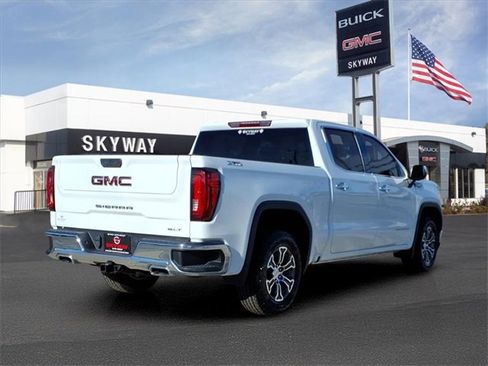 Used 2023 GMC Sierra 1500 SLT w/ SLT Premium Package image 3