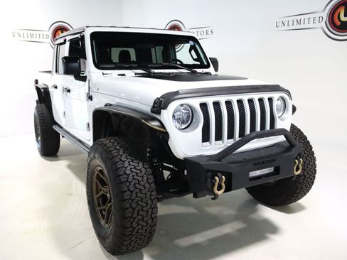 Used 2021 Jeep Gladiator Sport AWD/4WD image 21