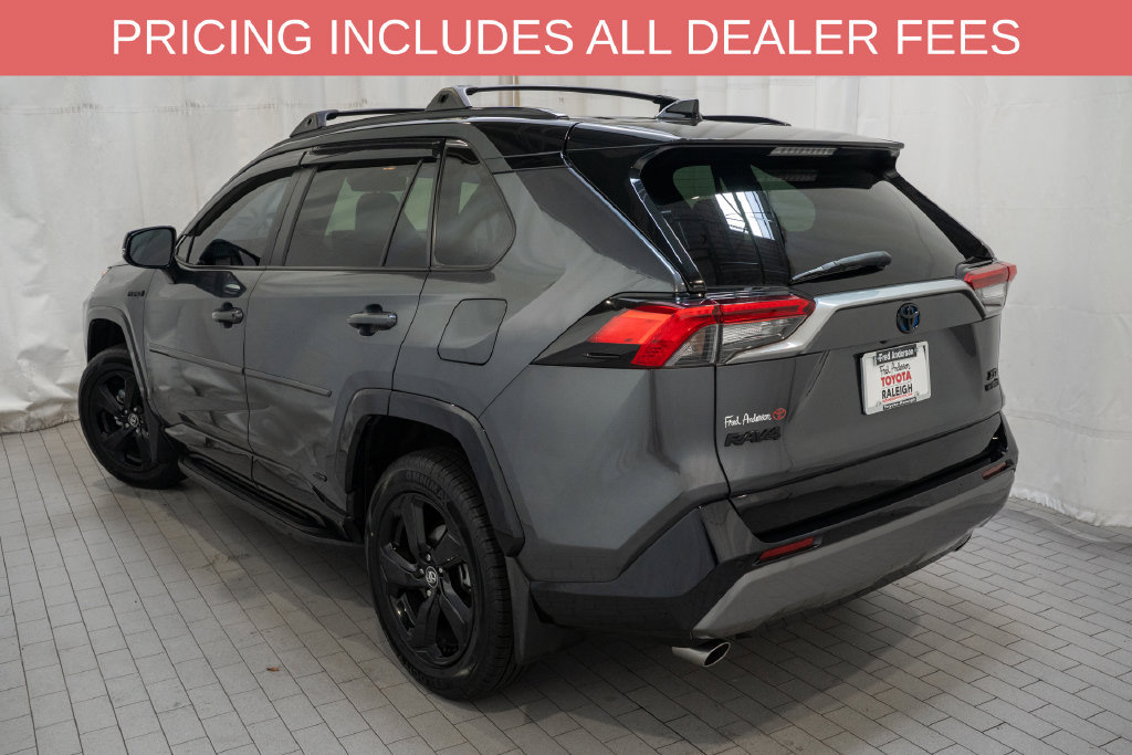 Used 2020 Toyota RAV4 XSE AWD/4WD image 3