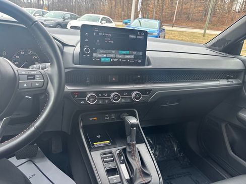 Certified 2025 Honda CR-V Sport-L image 14