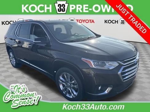 Used 2021 Chevrolet Traverse High Country image 1