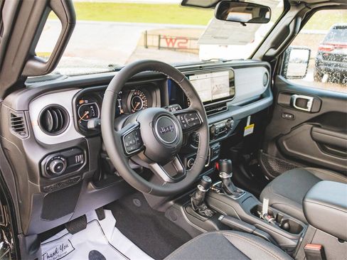 New 2025 Jeep Wrangler Sport S image 31