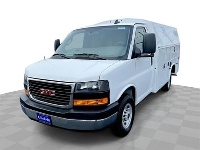 New 2025 GMC Savana 3500 w/ Power Convenience Package