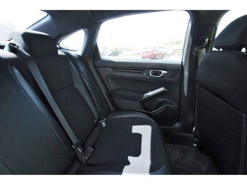 Used 2022 Honda Civic Sport image 13