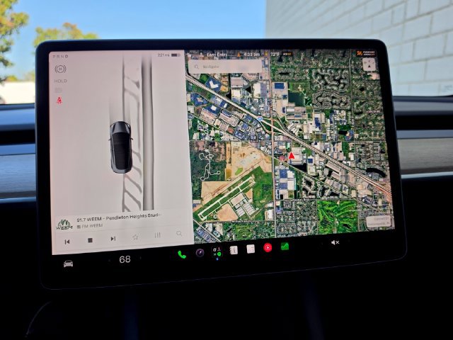 Used 2022 Tesla Model 3 Long Range AWD/4WD image 64
