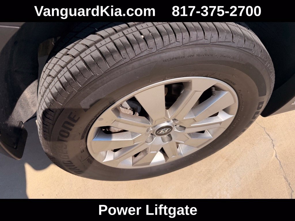 Used 2025 Hyundai Palisade SEL FWD image 10