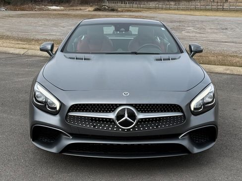 Used 2019 Mercedes-Benz SL 550 image 10