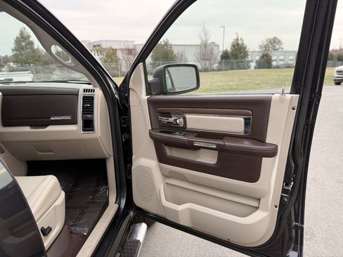 Used 2015 RAM 1500 Laramie w/ Convenience Group image 22