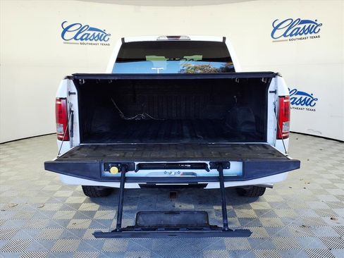 Used 2016 Ford F150 XLT w/ Equipment Group 301A Mid image 5